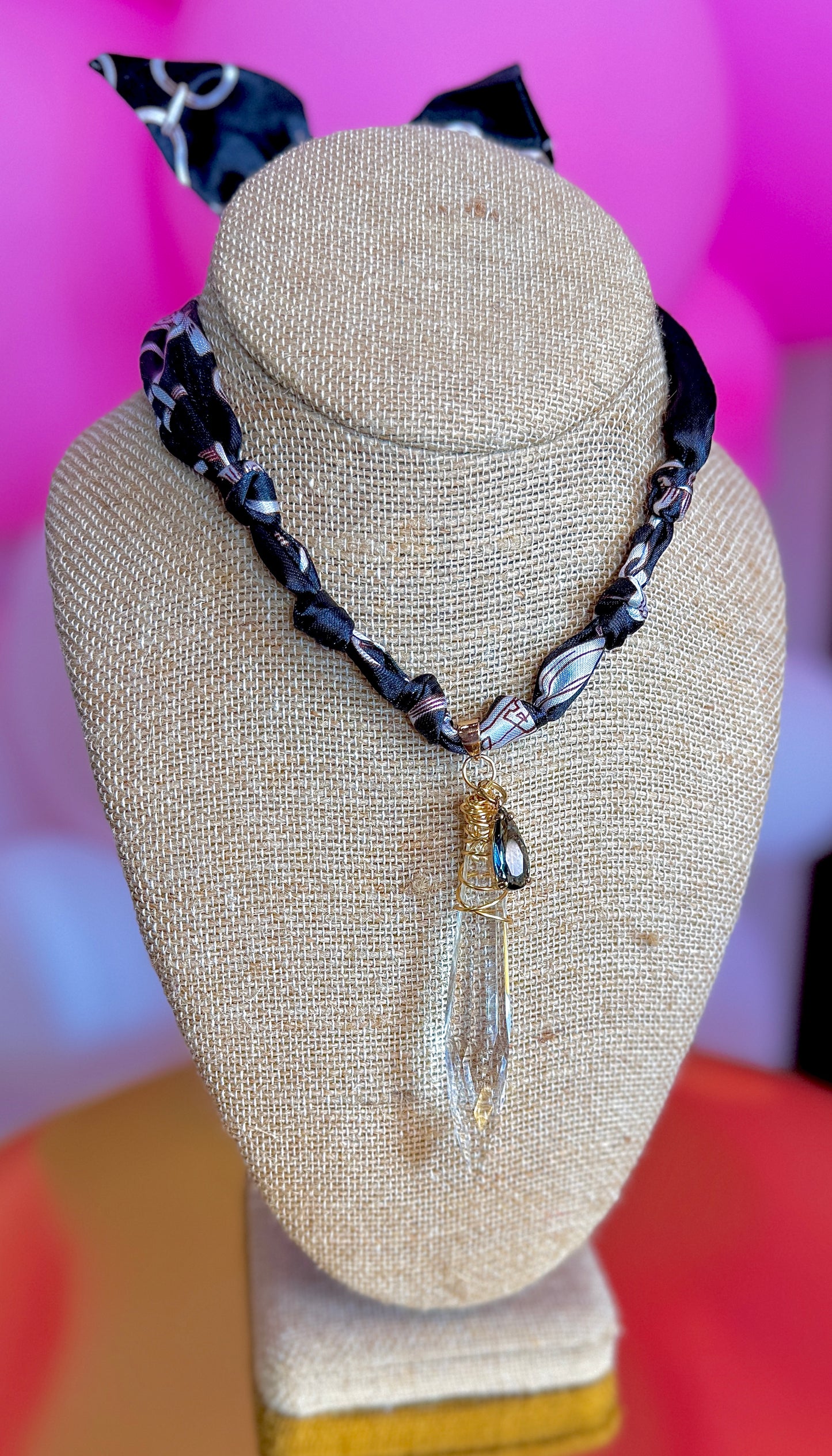 Black & Crystal Twilly