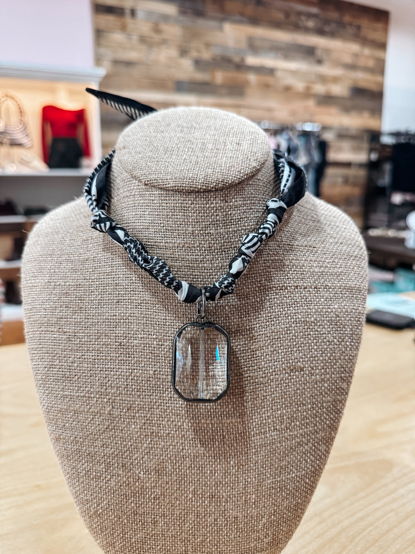 Black Mixed Pattern Diamond Twilly