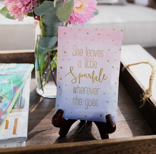 Aromas frescos un pequeño sobre brillante