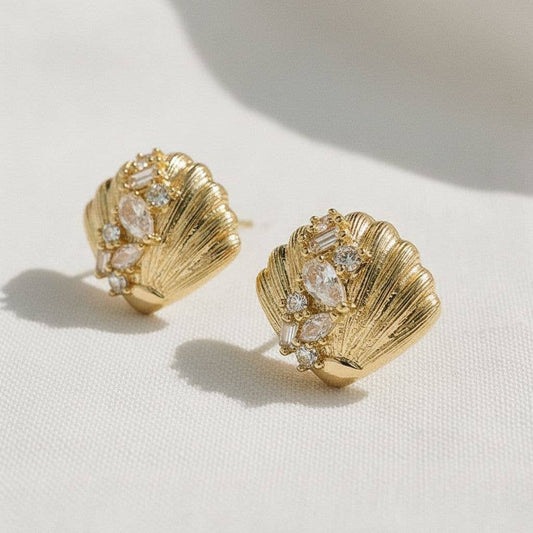 Elegant Vintage Shell Clip Earrings