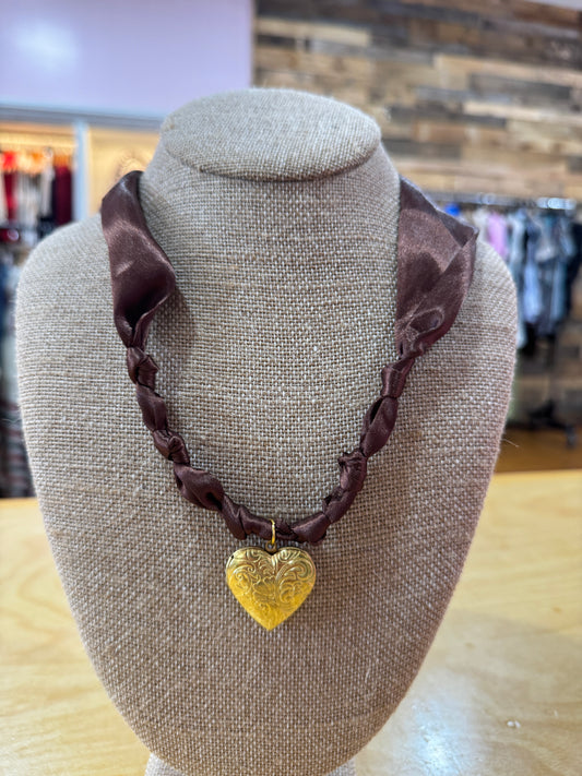 Coco Gold Heart Twilly