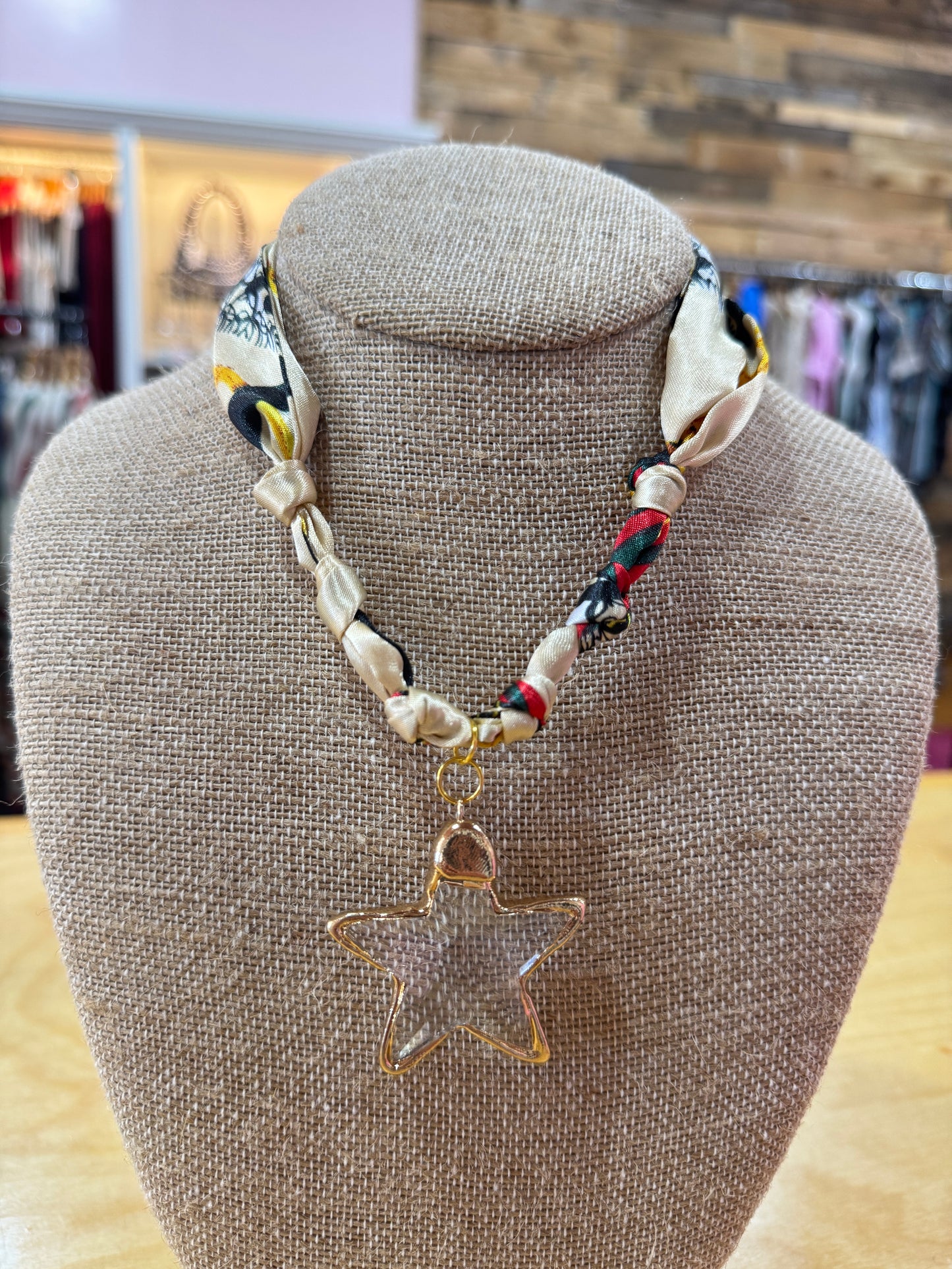 Taupe & Black Crystal Star Twilly