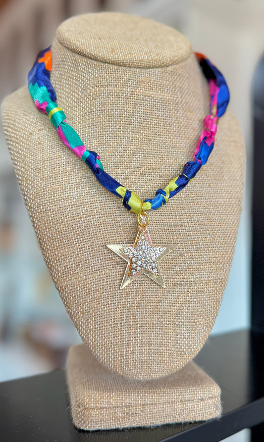 Double Star Charm Twilly