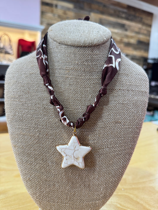 Brown Bit Marble Star Twilly