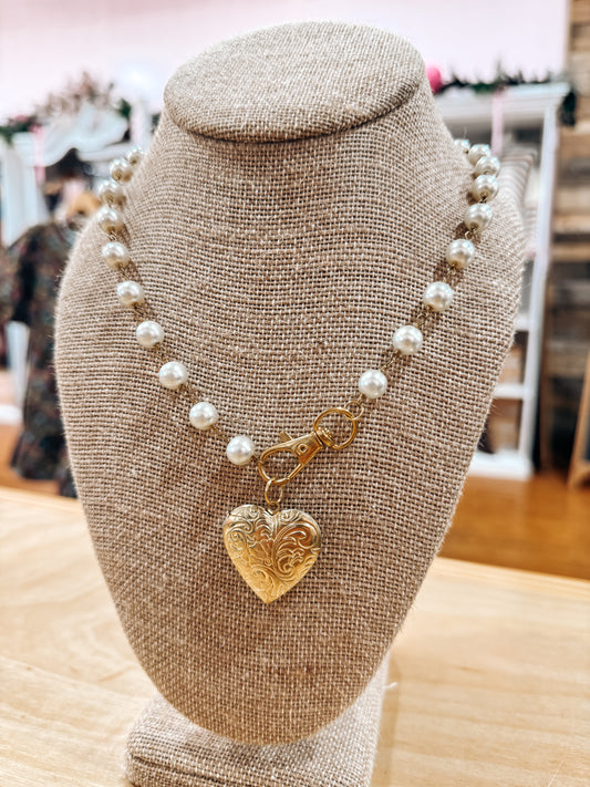 Pearl & Gold Heart Necklace