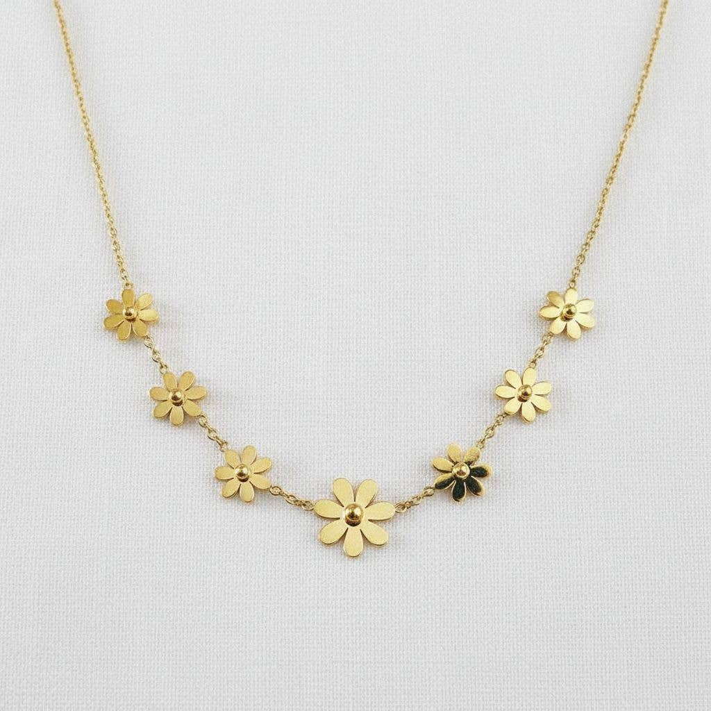 Daisy Flower Necklace